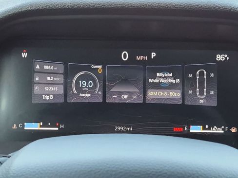 Used 2025 Jeep Grand Cherokee Altitude RWD image 30