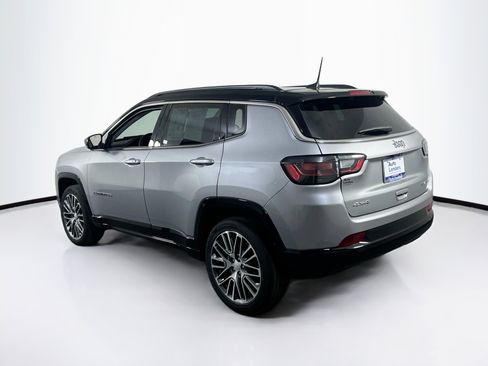 Used 2022 Jeep Compass Limited w/ Elite Group AWD/4WD image 7