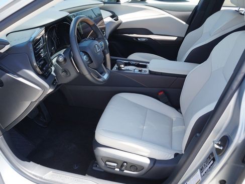 Certified 2024 Lexus RX 350 Premium w/ Accessory Package (Z1) FWD image 13