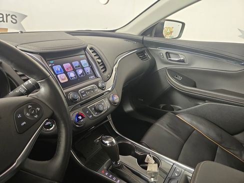 Used 2020 Chevrolet Impala Premier w/ Premier Convenience Package image 24