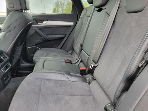 Used 2024 Audi Q5 e Prestige w/ Prestige Package AWD/4WD image 12