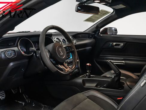 Used 2016 Ford Mustang Shelby GT350 w/ Technology Package image 39