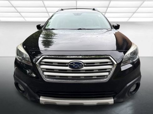 Used 2017 Subaru Outback 2.5i Limited AWD/4WD image 9
