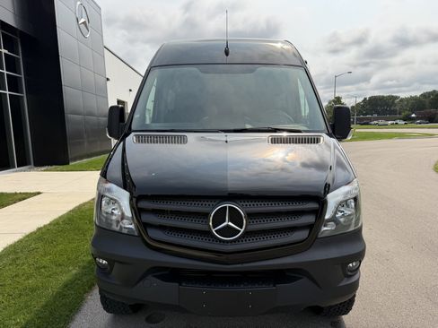Used 2016 Freightliner Sprinter 2500 AWD/4WD image 16