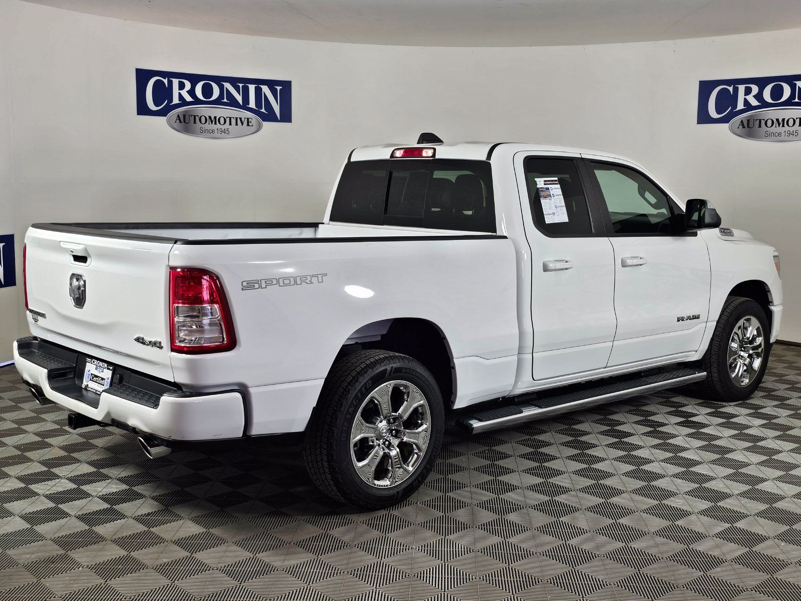 Used 2022 RAM 1500 Big Horn AWD/4WD image 31