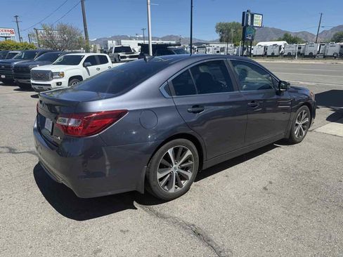 Used 2016 Subaru Legacy 2.5i Limited AWD/4WD image 5