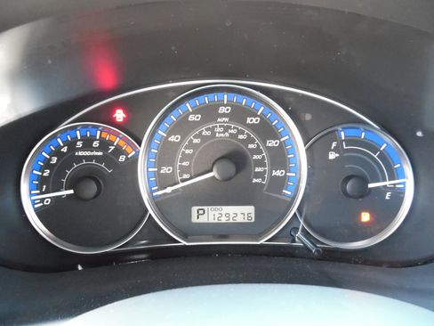 Used 2010 Subaru Forester 2.5X Premium image 13