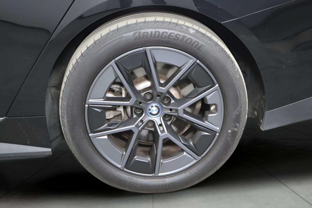 Used 2023 BMW i4 eDrive35 w/ Premium Package RWD image 46