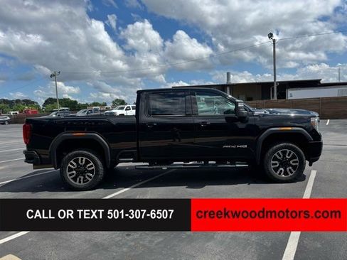 Used 2020 GMC Sierra 2500 AT4 w/ AT4 Premium Package AWD/4WD image 7