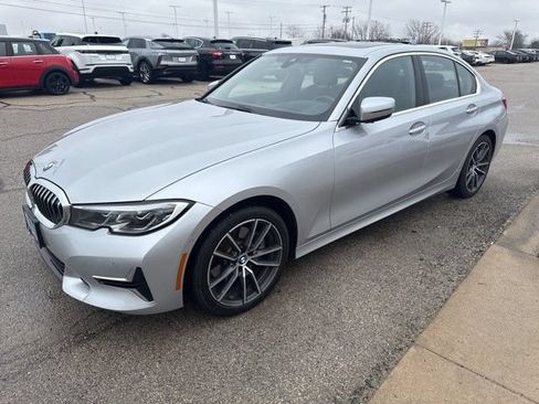 Used 2019 BMW 330i xDrive Sedan w/ Premium Package AWD/4WD image 7