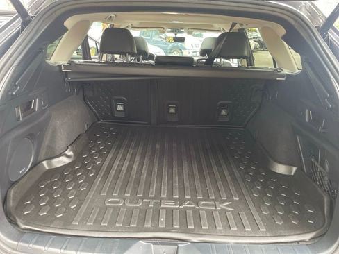 Used 2021 Subaru Outback Limited XT image 17