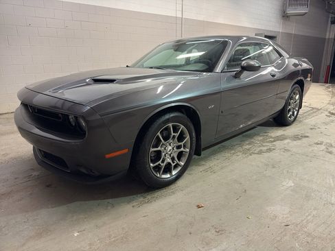 Used 2017 Dodge Challenger GT w/ Technology Group image 3