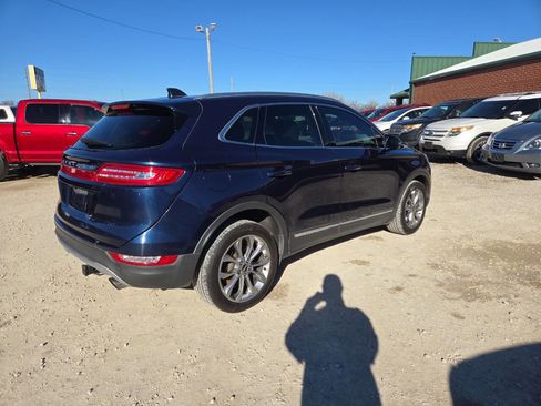Used 2017 Lincoln MKC Select w/ Select Plus Package image 3