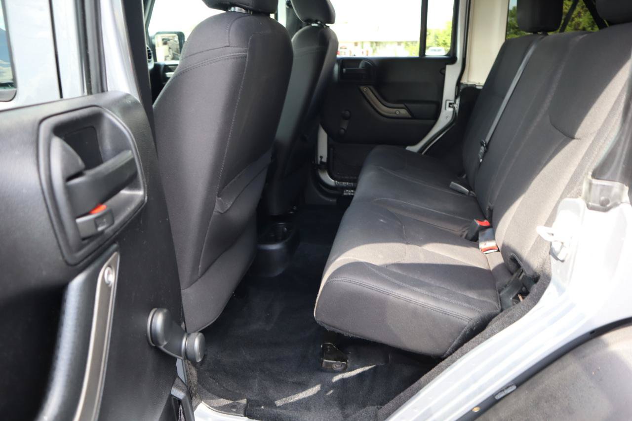 Used 2016 Jeep Wrangler Unlimited Sport AWD/4WD image 13