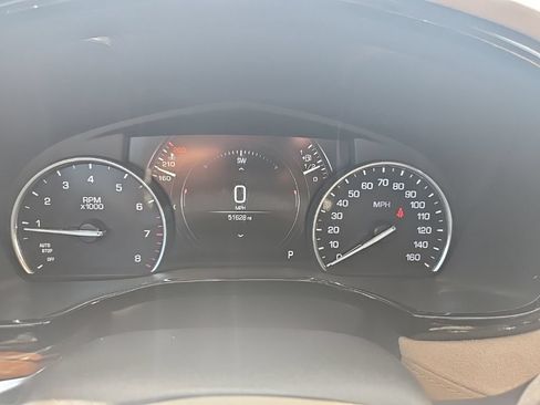 Used 2018 Cadillac XT5 Platinum w/ Driver Assist Package AWD/4WD image 16