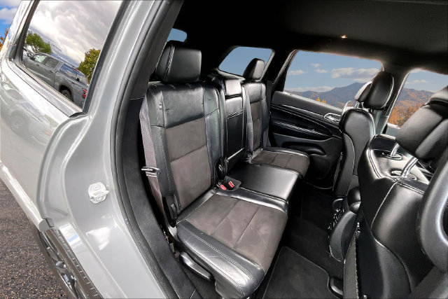 Used 2020 Jeep Grand Cherokee Laredo AWD/4WD image 25