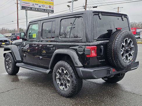 New 2026 Jeep Wrangler Unlimited Sahara AWD/4WD image 3