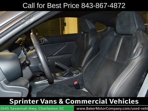 Used 2023 Toyota GR86 Premium RWD image 5