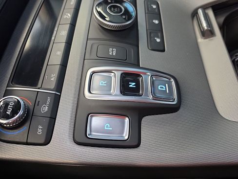 Used 2022 Hyundai Palisade SEL w/ Premium Package image 31