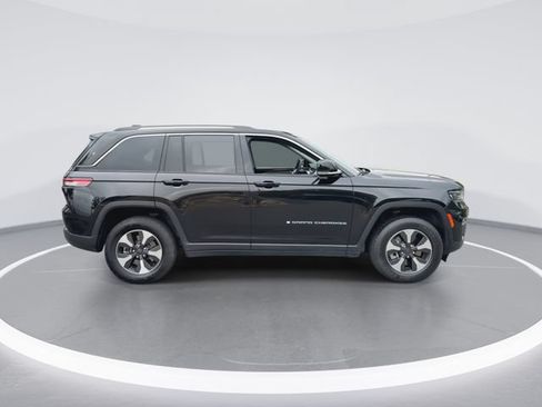 Used 2024 Jeep Grand Cherokee Limited 4xe AWD/4WD image 9
