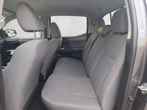 Used 2020 Toyota Tacoma SR5 image 15