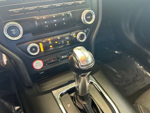 Used 2015 Ford Mustang Coupe w/ Equipment Group 051A RWD image 15