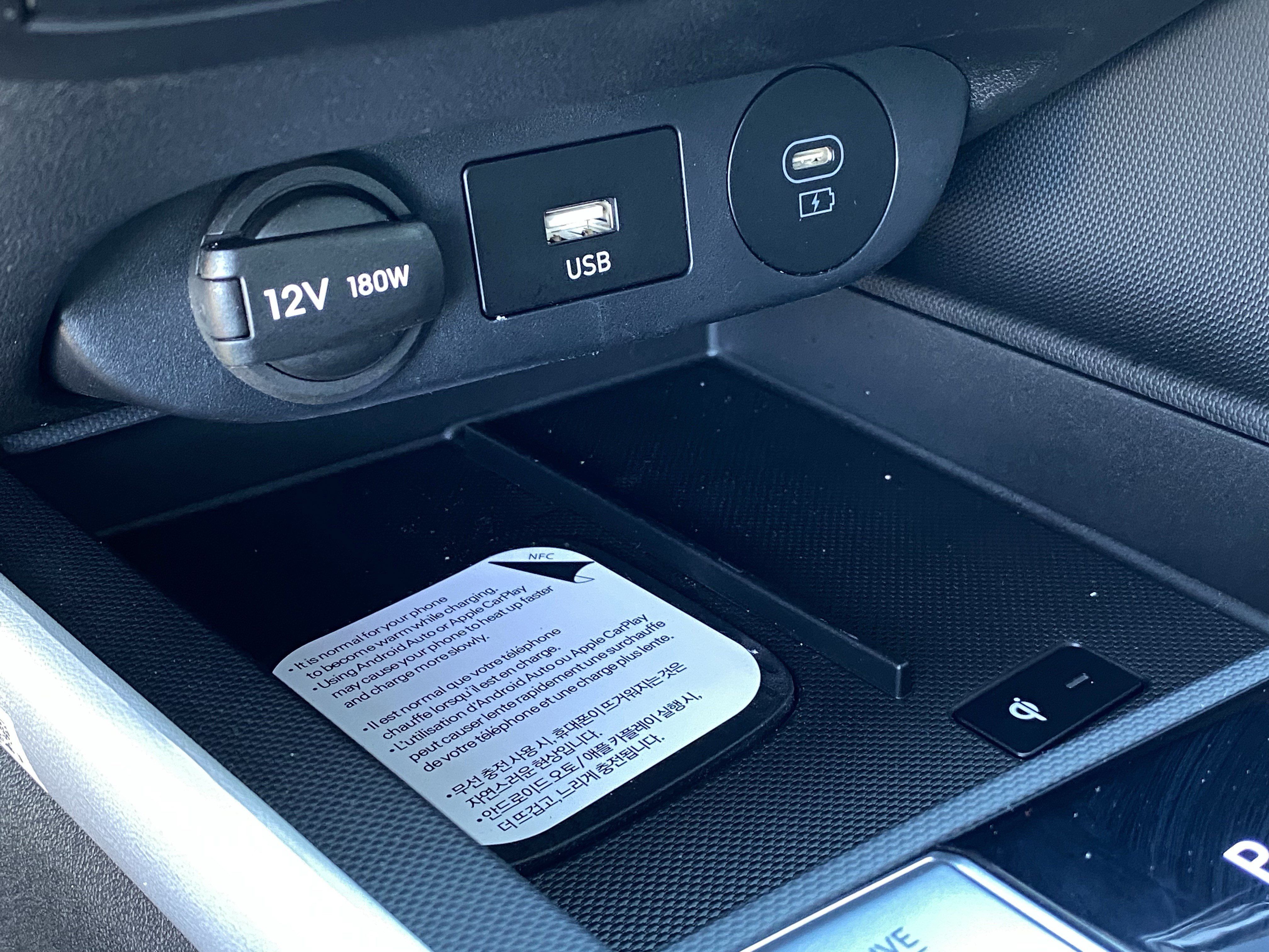 Certified 2026 Hyundai Elantra Limited FWD image 24