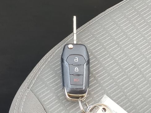 Certified 2022 Ford Escape S image 26