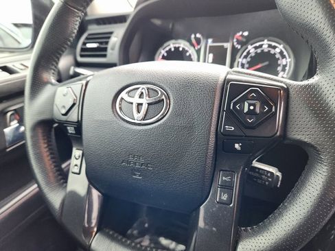 Used 2021 Toyota 4Runner TRD Off-Road Premium w/ Moonroof Package image 19
