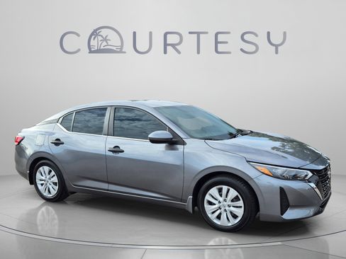Certified 2024 Nissan Sentra S FWD image 9