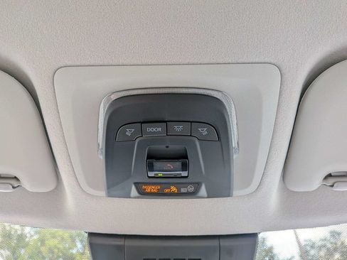 Used 2026 Toyota Corolla Cross L FWD image 24