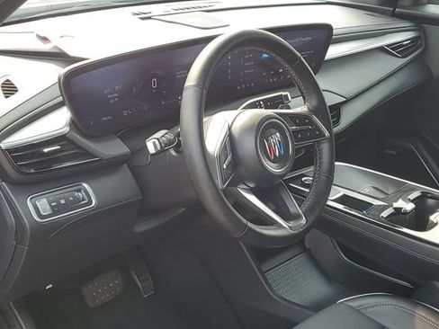 Used 2025 Buick Enclave Preferred w/ Trailering Package, 5000 lbs. FWD image 10