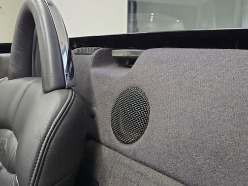 Used 2000 Plymouth Prowler image 26