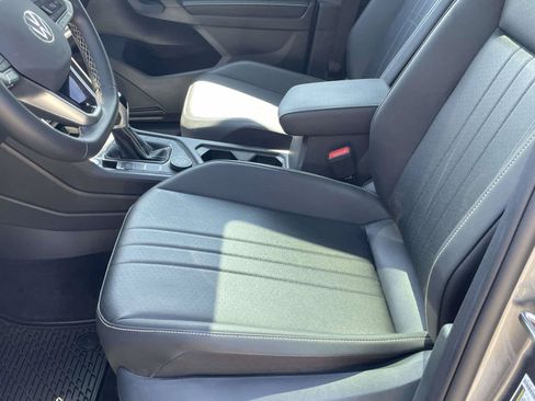 Used 2026 Honda CR-V EX image 16