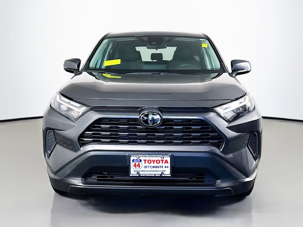 Used 2023 Toyota RAV4 LE AWD/4WD image 11