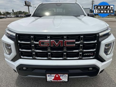 Used 2025 GMC Canyon AT4 AWD/4WD image 9