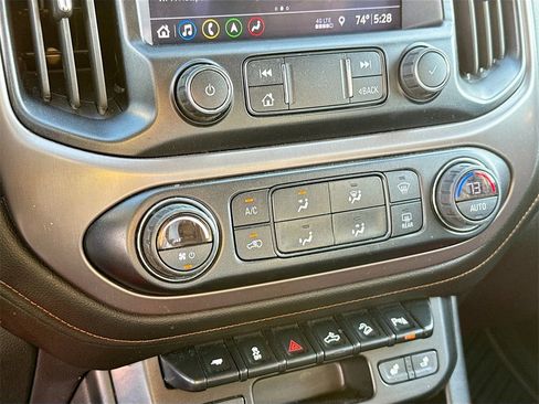 Used 2022 GMC Canyon AT4 w/ Trailering Package image 17