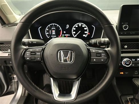 Used 2023 Honda Civic EX-L image 32