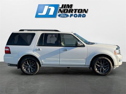 Used 2017 Ford Expedition Limited w/ Equipment Group 301A image 2
