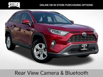 Used 2020 Toyota RAV4 XLE w/ Carpet Mat Package