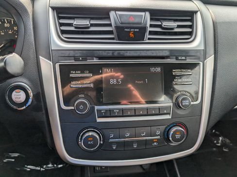 Used 2017 Nissan Altima 2.5 S w/ Power Driver Seat Package FWD image 22