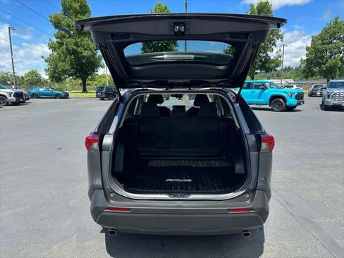 Certified 2024 Toyota RAV4 LE AWD/4WD image 12