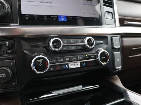 Used 2024 Ford F350 King Ranch AWD/4WD image 30