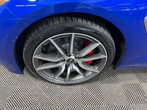 Used 2019 Genesis G70 3.3T Advanced w/ Prestige Package image 10