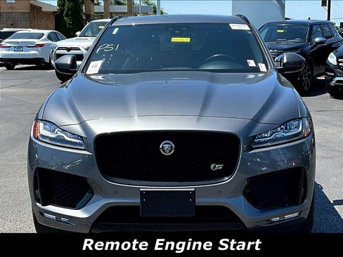 Used 2018 Jaguar F-PACE S AWD/4WD image 2