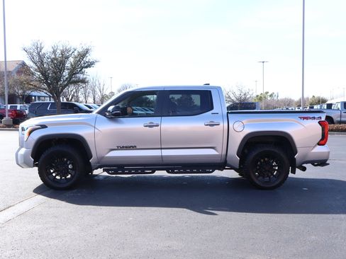 Used 2024 Toyota Tundra Limited w/ TRD Off-Road Package image 36