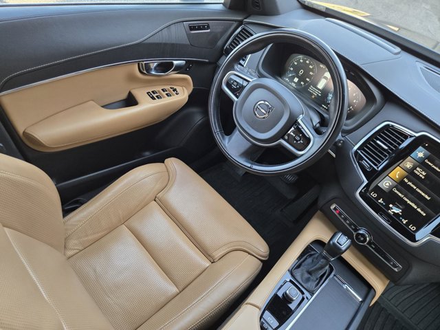 Used 2022 Volvo XC90 T6 Inscription w/ Advanced Package AWD/4WD image 19