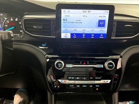 Used 2024 Ford Explorer ST-Line w/ Class IV Trailer Tow Package image 15