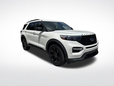Used 2024 Ford Explorer ST w/ Equipment Group 401A AWD/4WD image 2