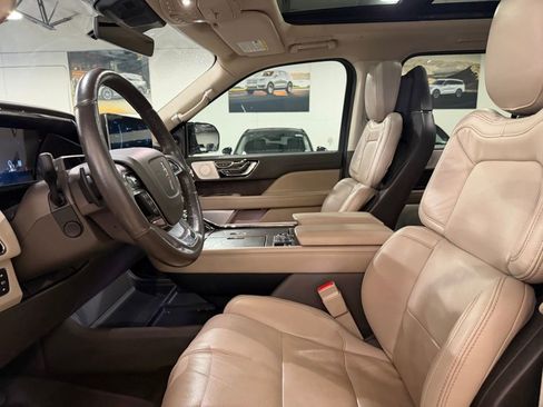 Used 2022 Lincoln Navigator L Reserve image 26